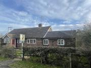 3 bedroom bungalow for rent in Bethersden Road Smarden...