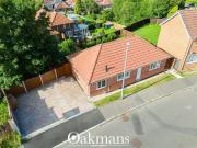 3 bedroom bungalow for rent in Mallen Drive, Tividale,...