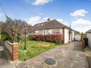 3 bedroom bungalow for rent in Ruskin Drive, Orpington,...