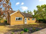 3 Bedroom Bungalow For Rent In Towcester, Northamptonshire