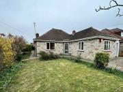 3 bedroom bungalow for rent in West Farm Close Ashtead...