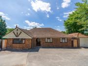 3 bedroom bungalow for sale in Darenth Road South,...