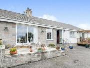 3 bedroom bungalow for sale in Drew Avenue Newton...