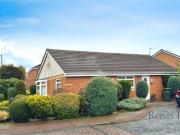 3 bedroom bungalow for sale in Melkington Court,...