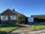 3 bedroom bungalow for sale in Parkfield Road Ruskington...