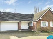 3 Bedroom Bungalow For Sale In Totteridge, London
