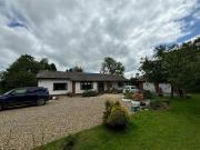 3 Bedroom Bungalow Llanwrda Carmarthenshire LS94917032