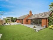 3 Bedroom Bungalow Northampton Northamptonshire 96501159