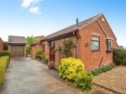 3 Bedroom Bungalow Sheffield Sheffield LS95825368