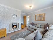 3 bedroom bungalow to rent