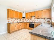 3 bedroom bungalow to rent