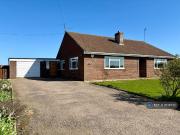 3 bedroom bungalow to rent