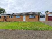 3 bedroom bungalow to rent