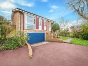 3 bedroom bungalow to rent