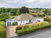3 bedroom chalet for sale