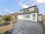 3 bedroom chalet for sale