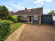 3 bedroom chalet for sale in Malvern Avenue, Bedford, MK41