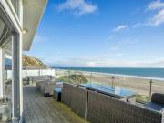 3 Bedroom Chalet For Sale In The Warren