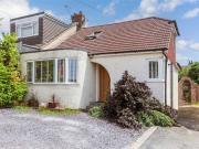 3 Bedroom Chalet House