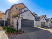 3 Bedroom Cluster in Broadacres