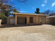 3 Bedroom Cluster Rented in Flamwood