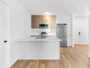 3 Bedroom Condo for Rent at 814 2e Avenue #215,...