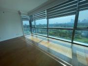 3 Bedroom Condo Unit For Rent in Pacific Plaza Towers at...