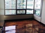 3 Bedroom Condo unit for Sale at TRAG, Makati City,...