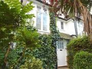 3 Bedroom Cottage For Rent In Hampstead Garden Suburb
