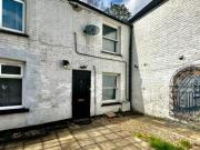 3 Bedroom Cottage For Rent In London, Greater London