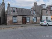 3 bedroom cottage for sale