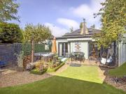 3 bedroom cottage for sale