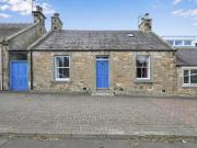 3 bedroom cottage for sale