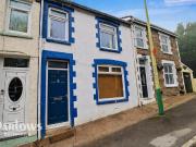 3 bedroom cottage for sale