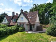 3 bedroom cottage for sale