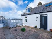 3 bedroom cottage for sale