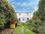 3 bedroom cottage for sale