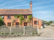 3 bedroom cottage for sale