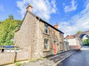 3 bedroom cottage for sale