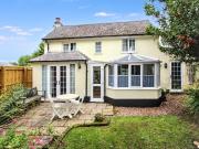 3 bedroom link detached house for sale