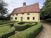3 bedroom cottage for sale