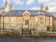 3 bedroom cottage for sale in Helenslea 3 Private Road...