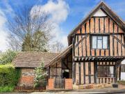 3 Bedroom Cottage For Sale In Lingfield, Surrey