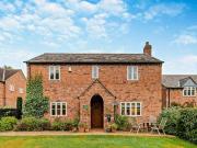3 Bedroom Cottage House