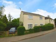 3 Bedroom Cottage House