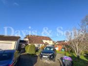 3 Bedroom Cottage House