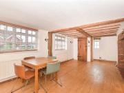 3 Bedroom Cottage House