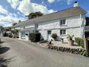 3 Bedroom Cottage House