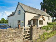 3 Bedroom Cottage House