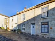 3 Bedroom Cottage House